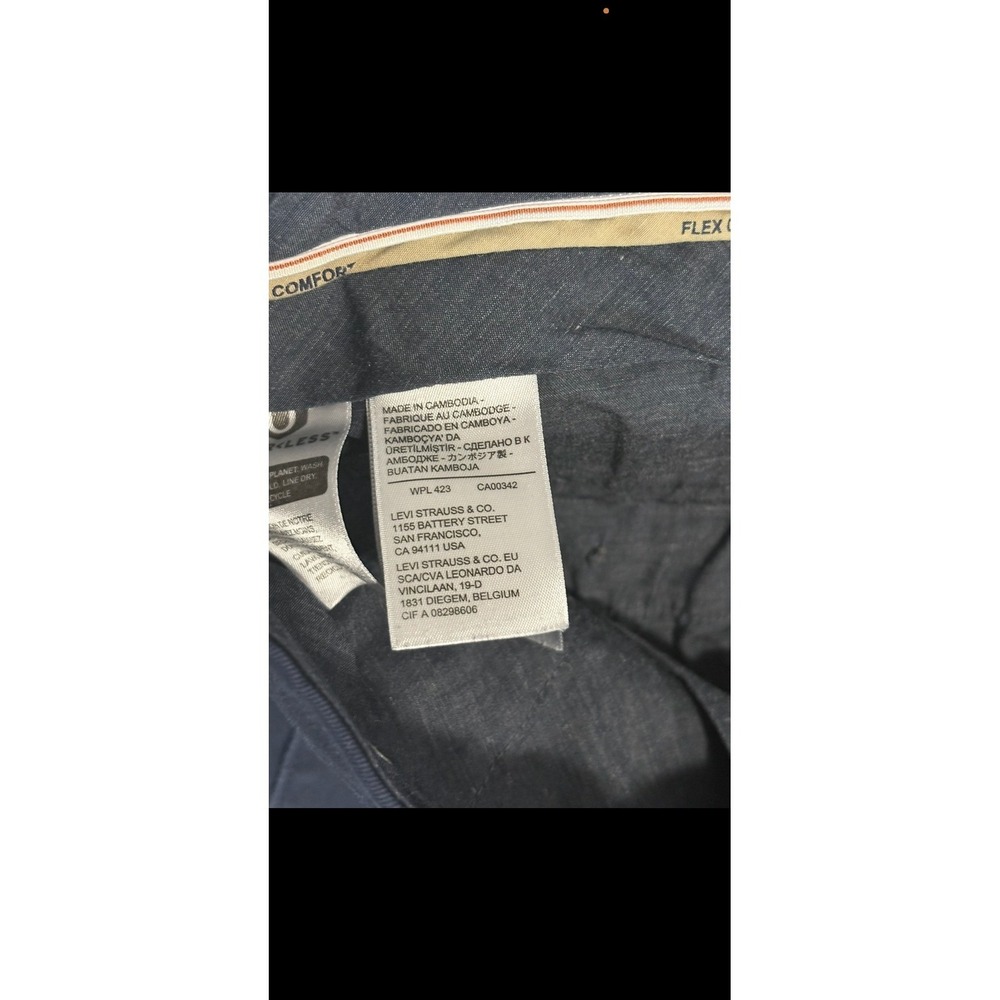 Dockers Workday Classic-Fit - Picture 3 of 6
